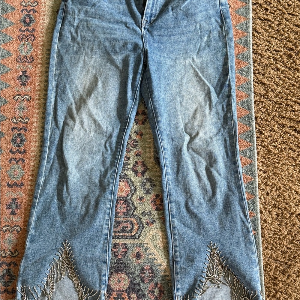 Vintage Blue Cropped Ankle Jeans with Natural Fading